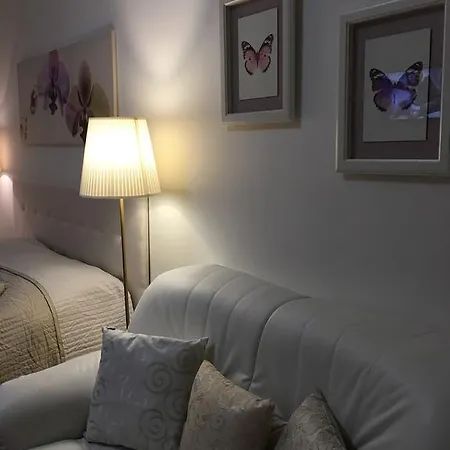 Appartement Bila Orchidej *